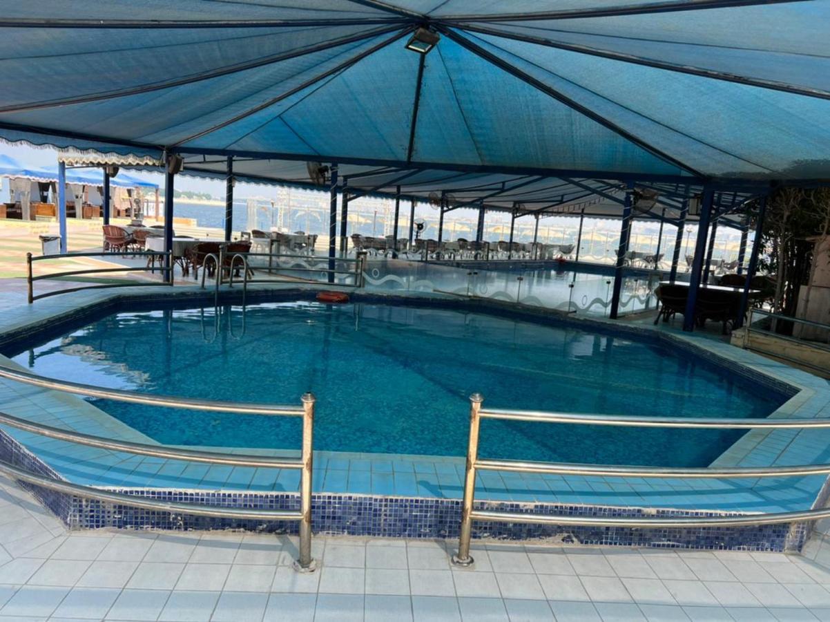 منتجع وشاليهات مورجان الشرق - للعائلات فقط - Dammam Exterior foto