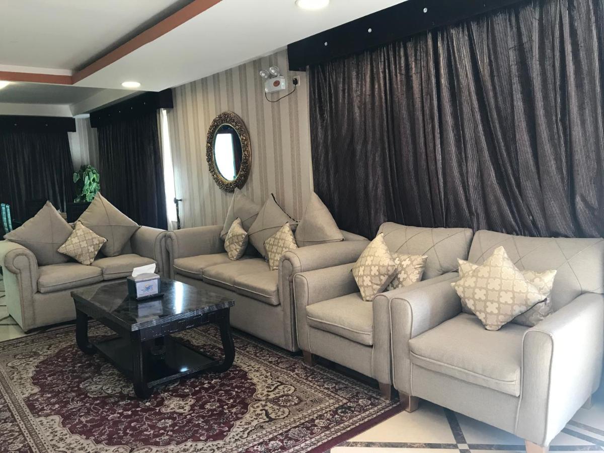 منتجع وشاليهات مورجان الشرق - للعائلات فقط - Dammam Exterior foto